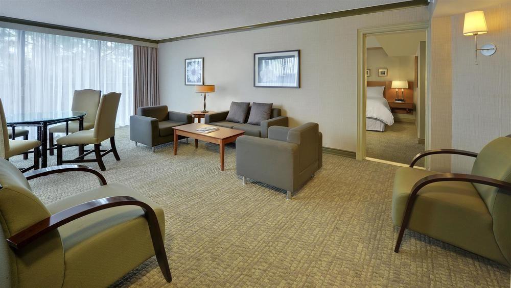 แพนแปซิฟิค โทรอนโต Hotel โตรอนโต ภายนอก รูปภาพ